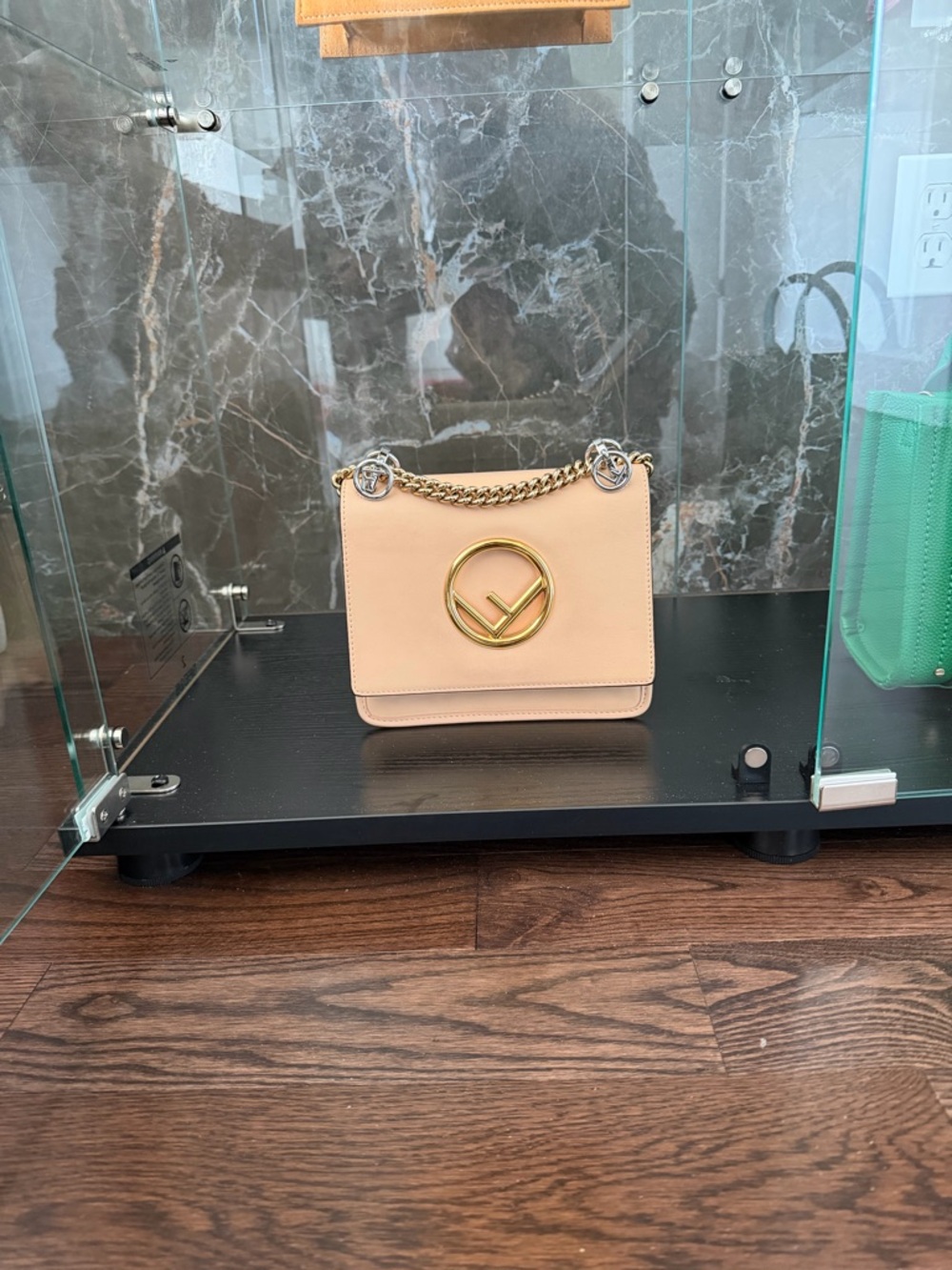 offer me! Fendi with receipt & entrupy authentication
